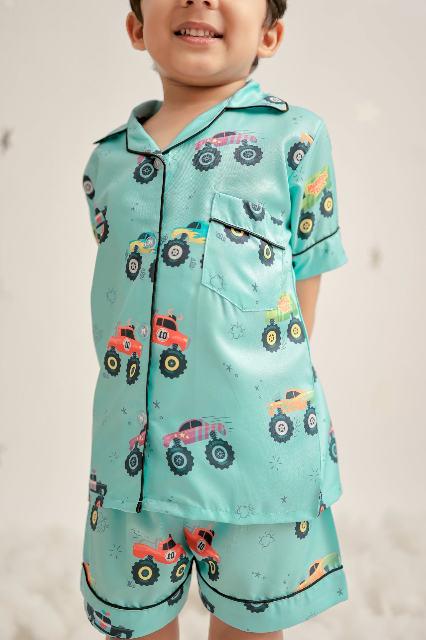 Wheels & Trucks Shorts Set thehouseofcomfort