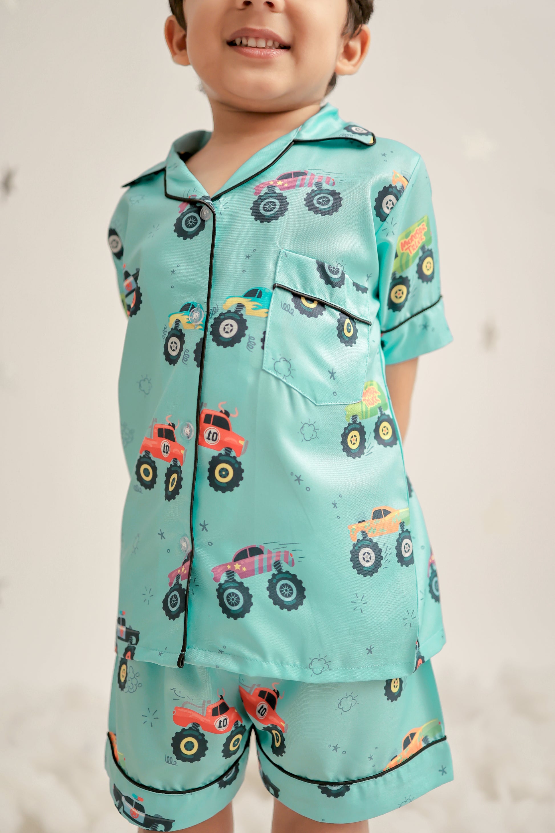 Wheels & Trucks Shorts Set thehouseofcomfort