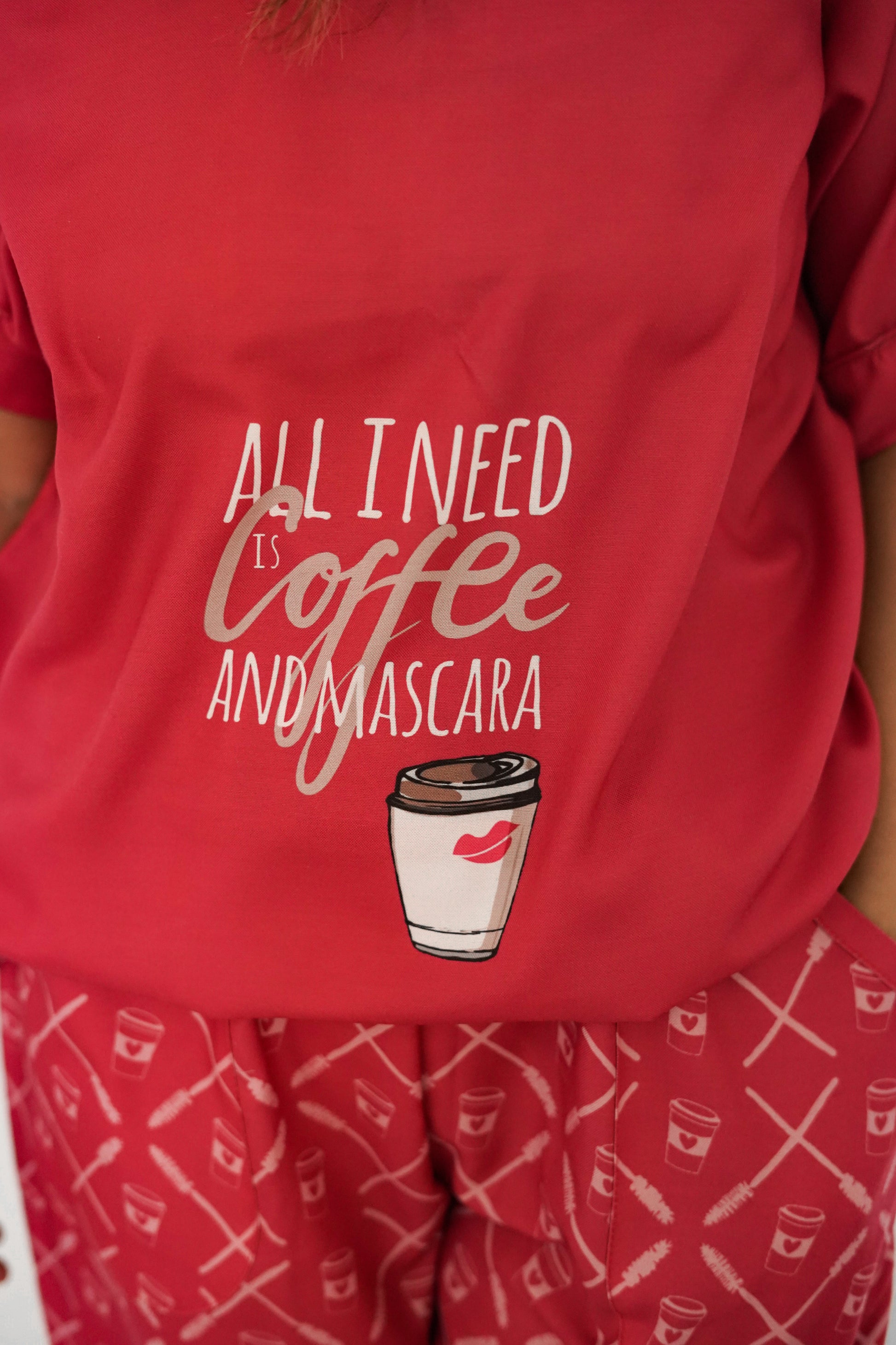 Coffee & Mascara Love thehouseofcomfort