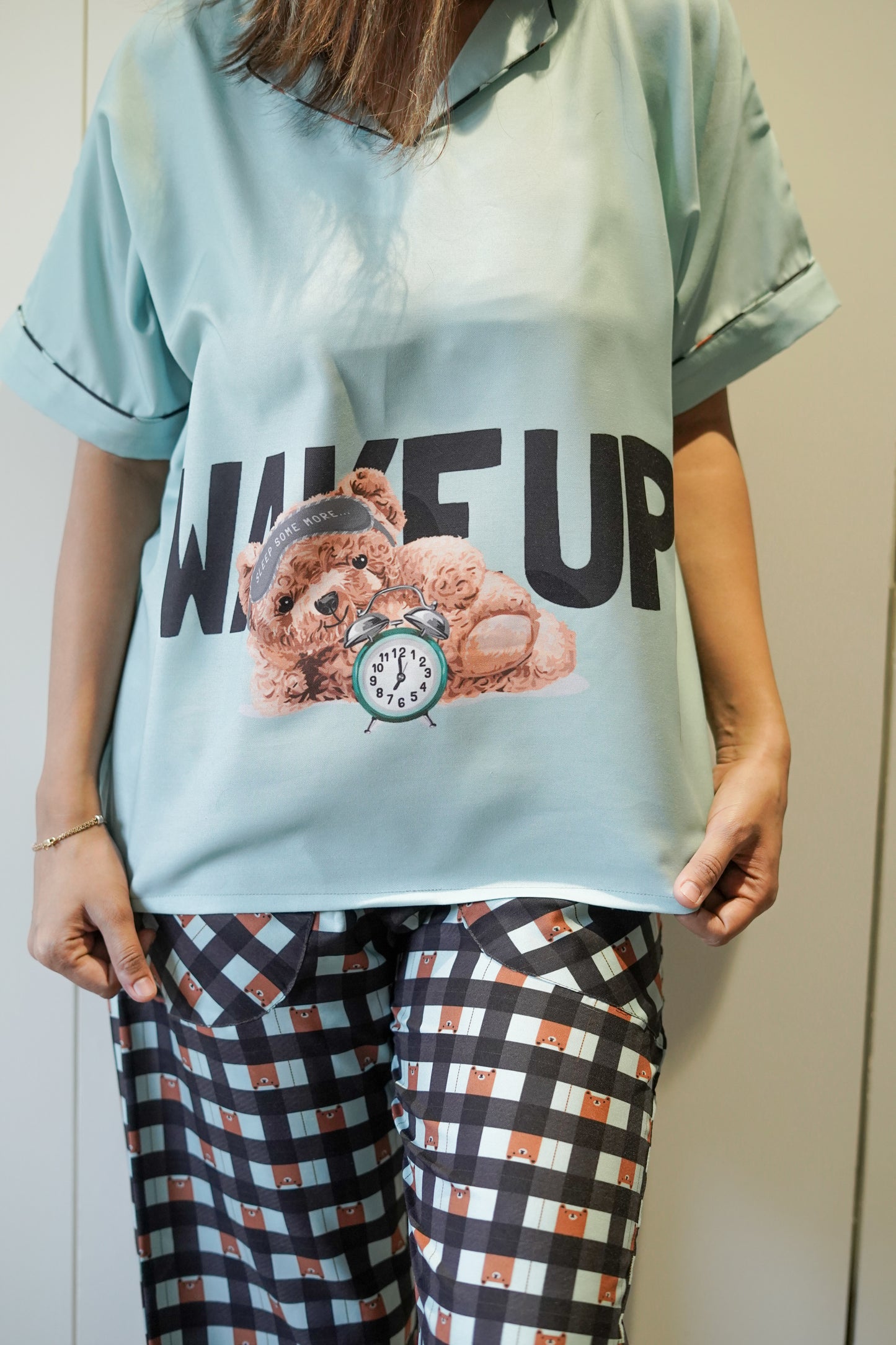 Wake Up thehouseofcomfort